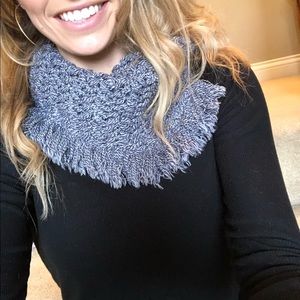 AEO blue Infinity scarf 💙